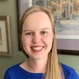 Headshot of St. Petersburg Reiki practitioner Sarah Van Dyk